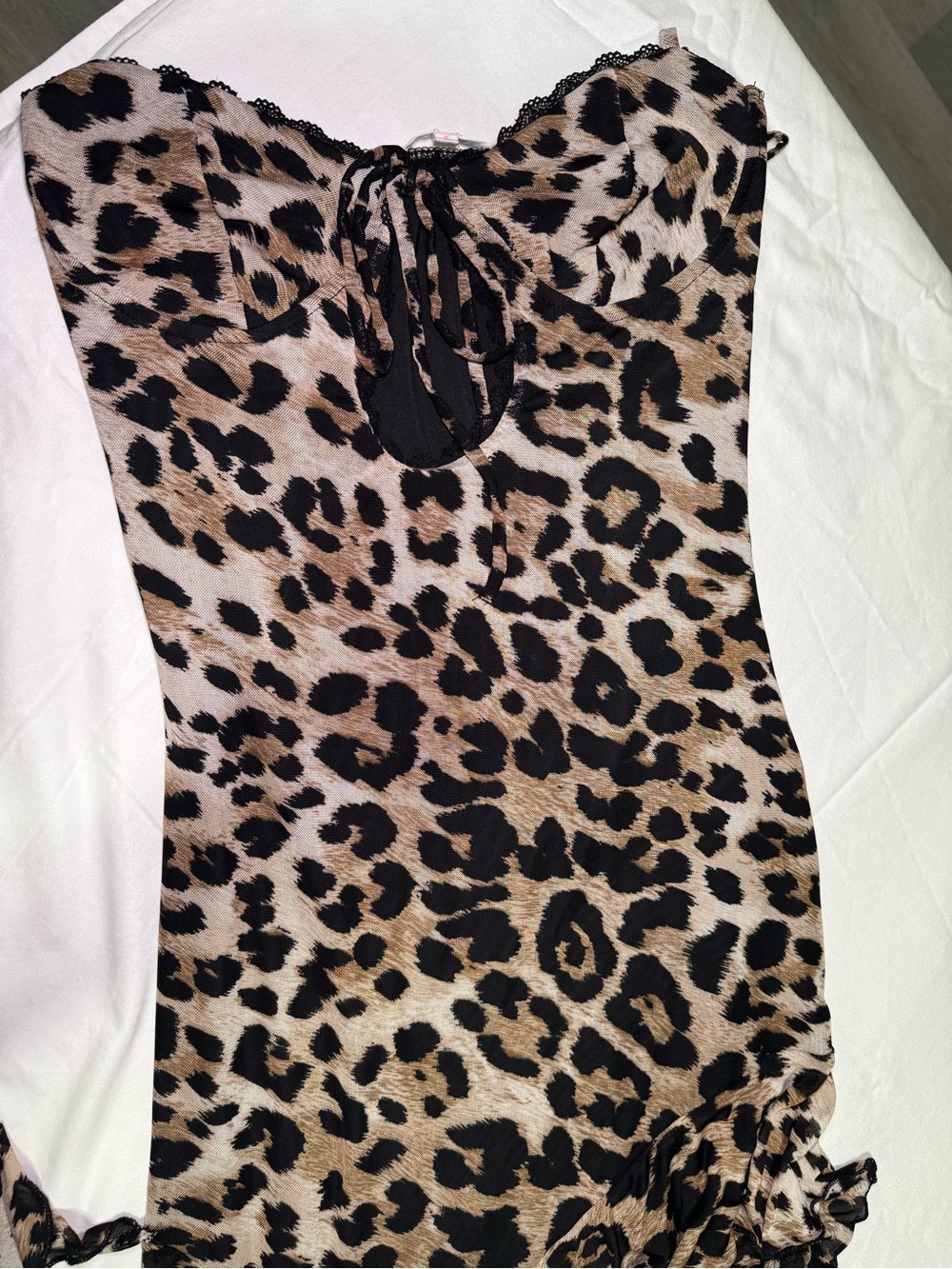 Leopard-Print Asymmetrical Ruffle Dress - Picture 5 of 8
